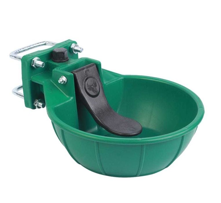 Поилка для КРС автоматически