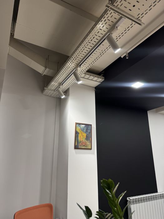 Сдаётся рабочее место в офисе