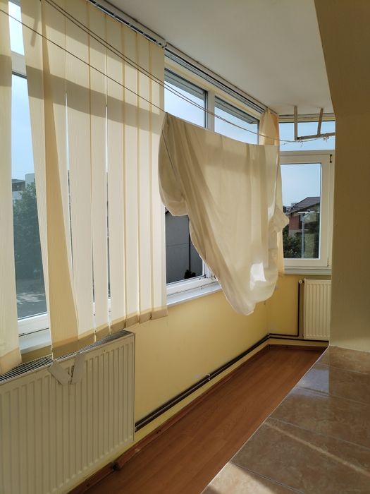 Garsoniera de închiriat mall