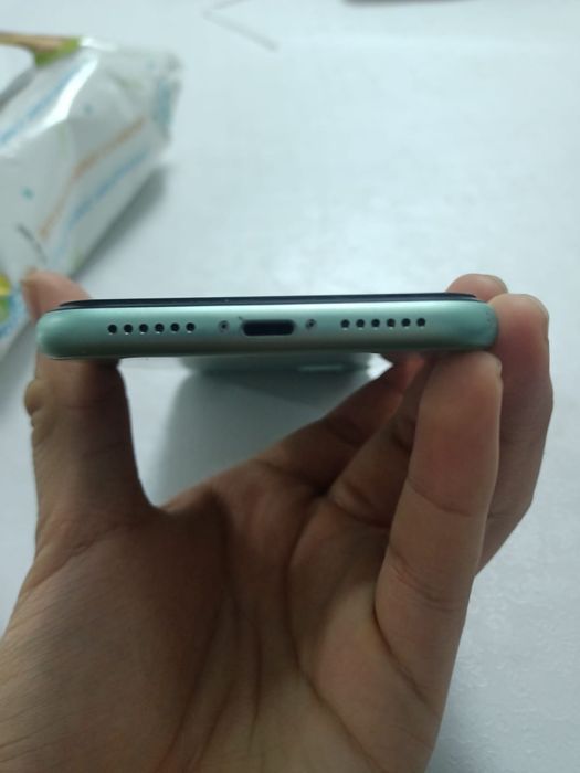 Айфон 11 72акб 64гб