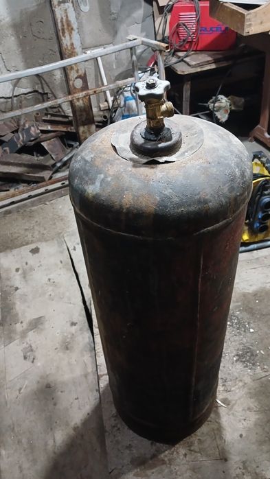 Продам газ балон 15000