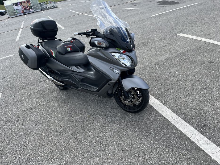 Suzuki burgman 650