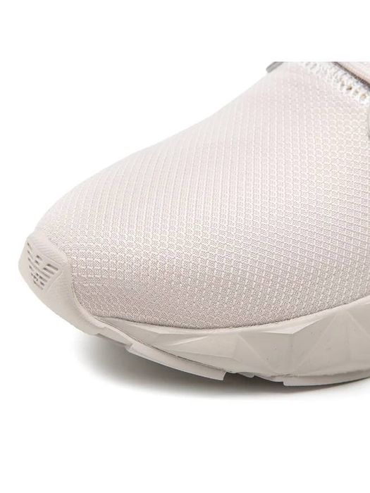 Emporio Armani EA7.Доставка по Узбекистану бесплатная через BTS