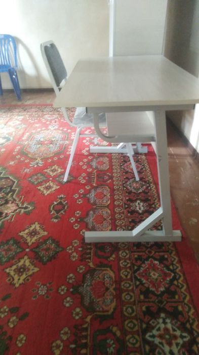Продаётся парта и стул новый
