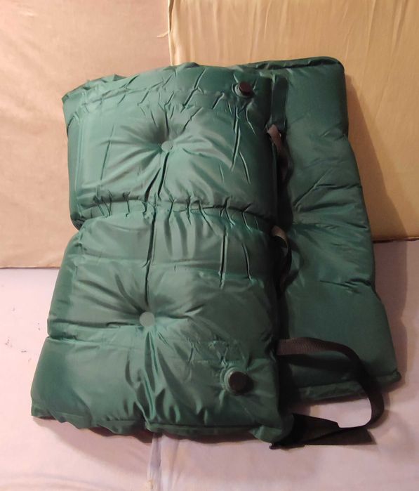 Самонадуваем  къмпинг матрак за 1 човек