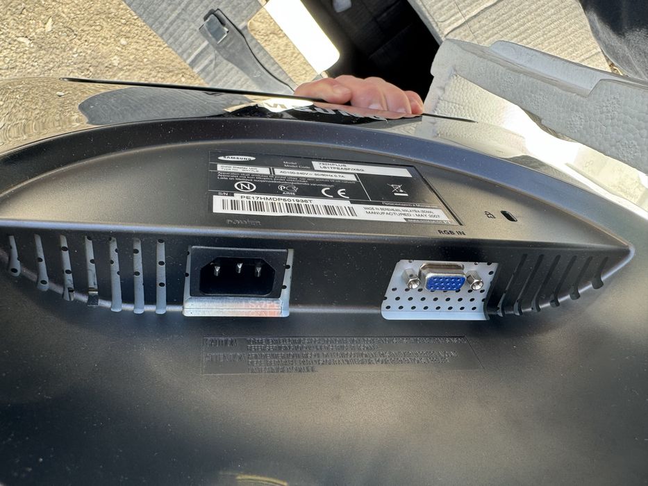 Монитор Samsung