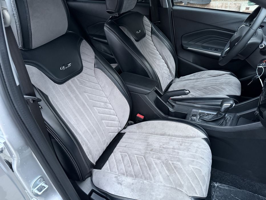 Продам чехлы на легковой автомобиль
