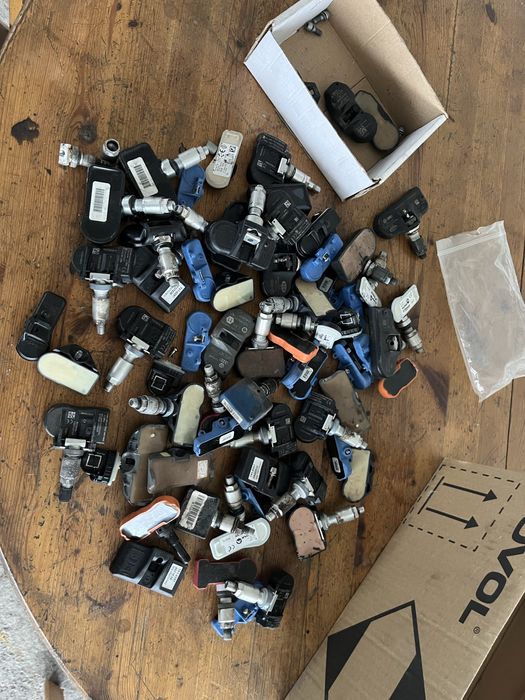 Vand senzori Presiune 70 buc Opel/Vw/mercedes/bmw/Hyundai