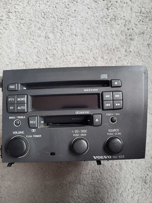 Радио Конзола за Volvo S60 2003
