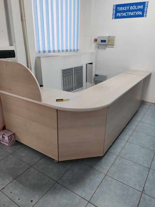 Продам ресепшн для офиса