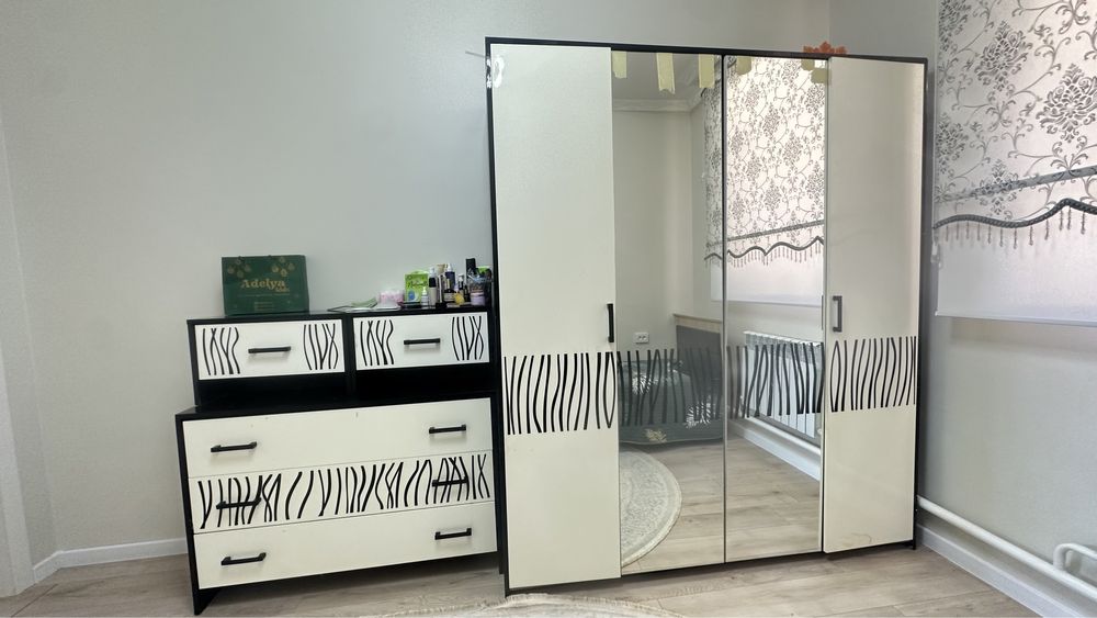 Спальный гарнитур