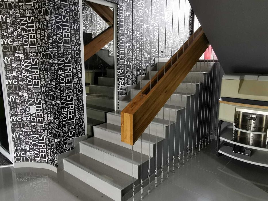 Inchiriez cladire pentru birouri/clinica