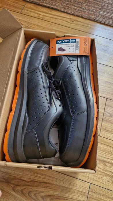 Pantofi de protectie Portwest bombeu compozit Nr.46
