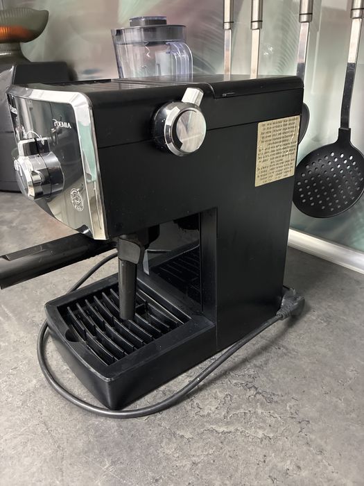 Saeco Poemia pentru piese