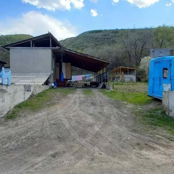 Дом в село Рахат