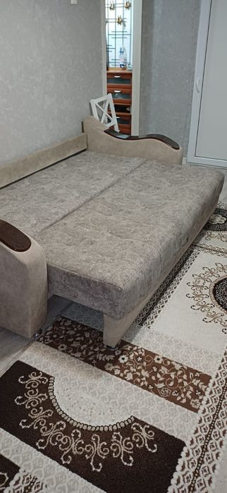 Продается диван б/у