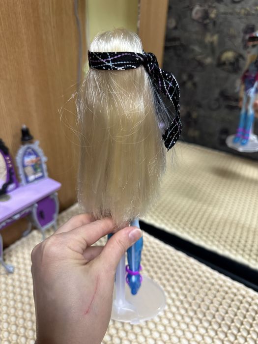 Продам кукол монстр хай!