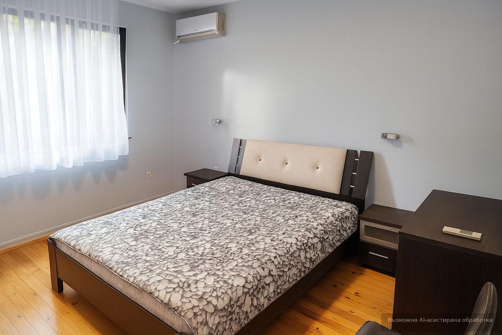 Дава се под наем Четиристаен апартамент в Пловдив, Център - 100 кв.м за 509.49 € - Снимка #3