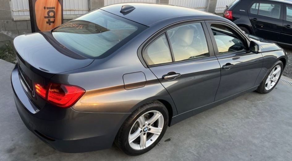 Bmw seria 3 f30 2014 automat 2,0 diesel