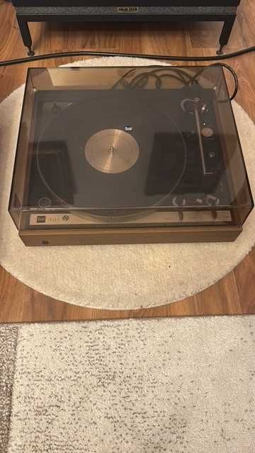 Pickup DUAL 701 - high-end