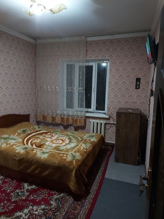 Kvartira sotiladi. Sergeli 4. 4/5/5.