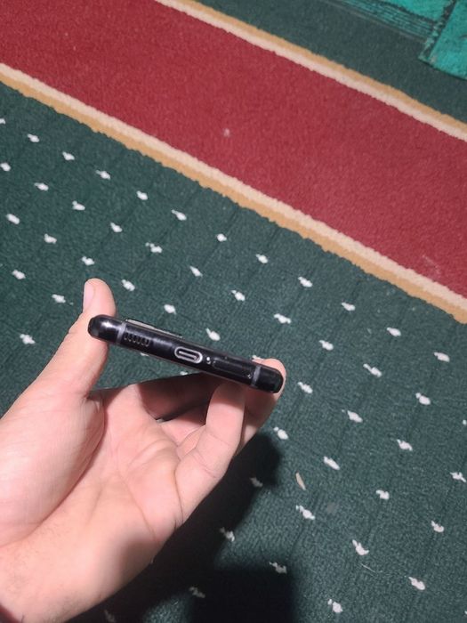 Samsung s 21 ultra 16/512 talik