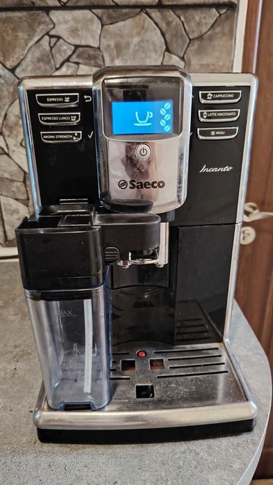 Продавам Кафемашина Saeco incanto