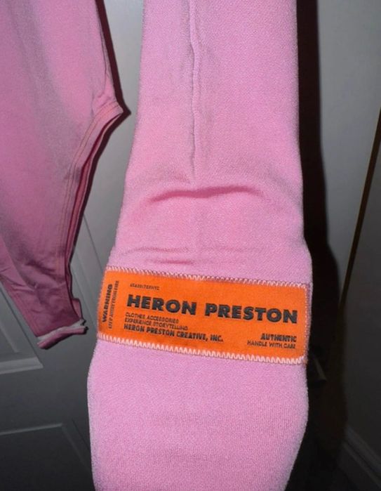 Heron preston розово боди