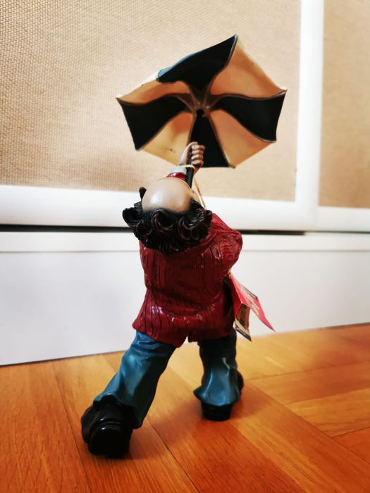 Антикварна керамика статуетка  фигура статуя клуон палячо шут смешник