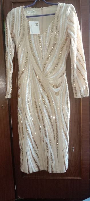 Платье костюмы 42р