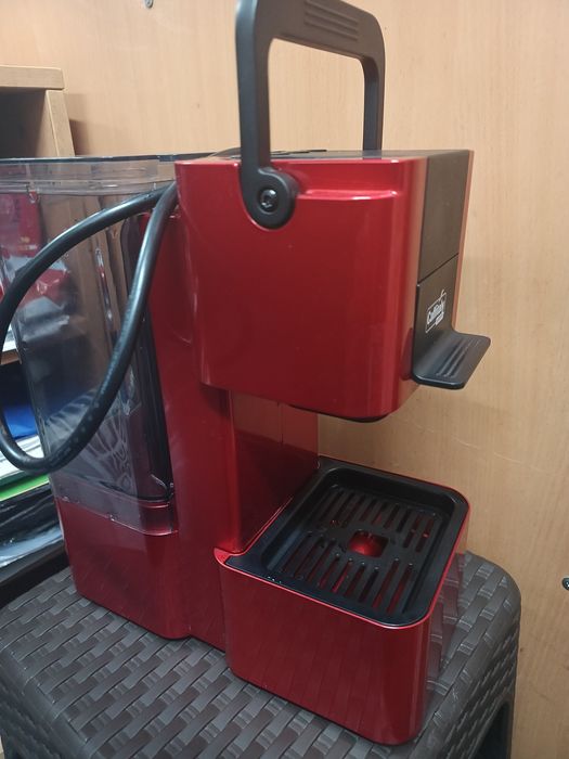 Кафе машина с капсули