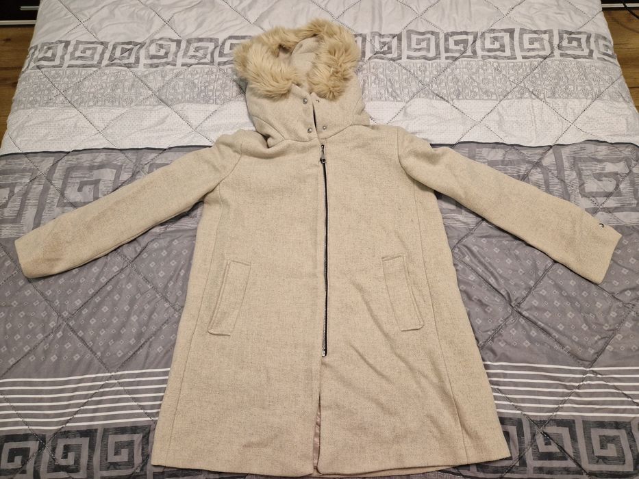 Зимна грейка и палто