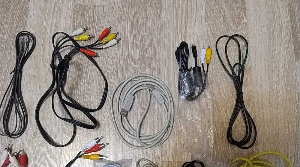Cabluri/mufe/adaptoare audio, video, scart, RCA, HDMI