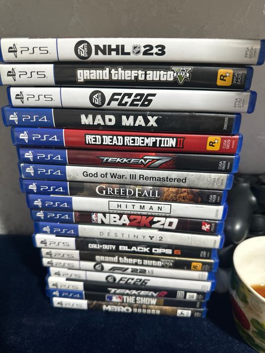 Продам Playstation 5 Pro 2TB как новый б.у привозной как на фото