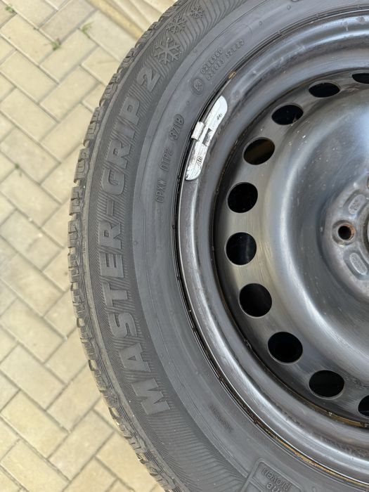 Jante de tabla 16 zol Ford Focus mk4 cu cauciucuri de iarna 205/60/16