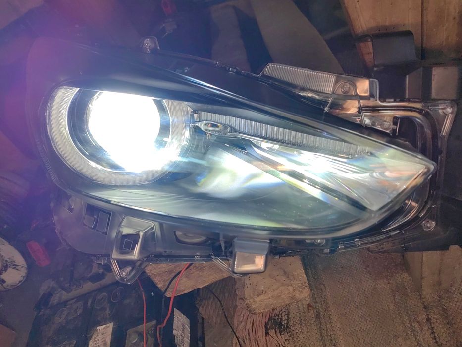 Фар Mazda 3 FULL LED десен / Фар Мазда 3 Оригинален