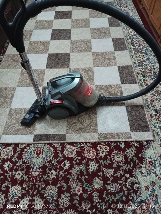 Продается пылесос