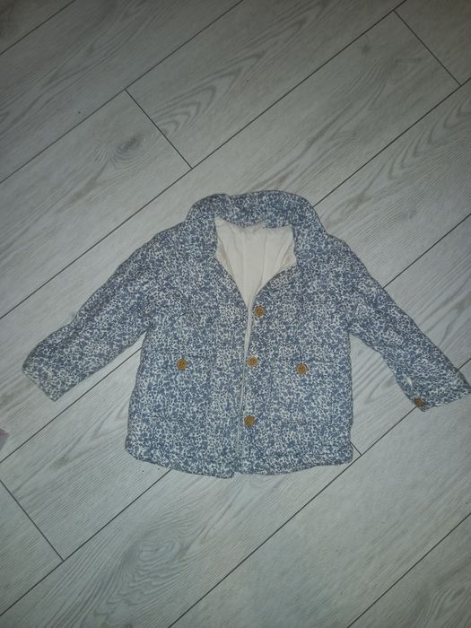 Jachetă H&M cu motive 80