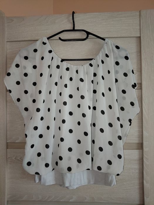 Дамски широк панталон и блуза