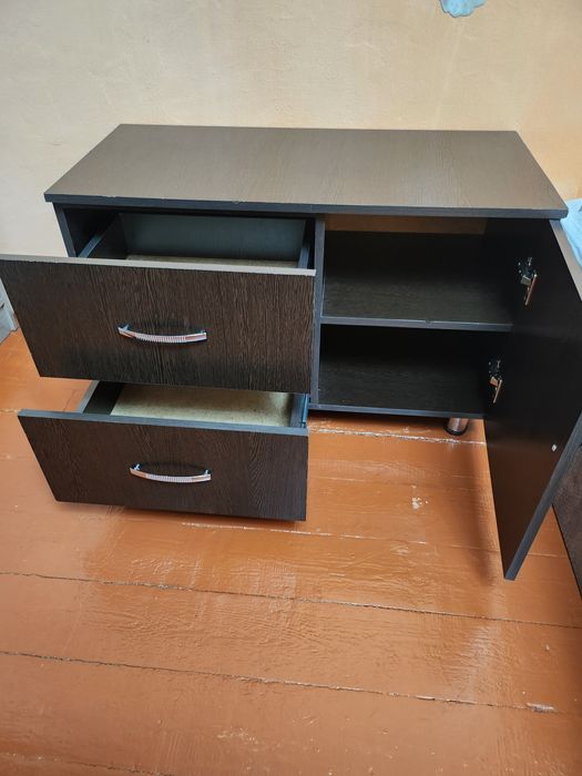 Срочно продам чумбочку