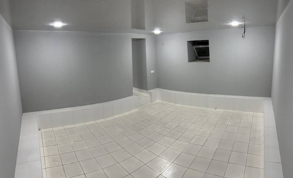 Срочно Максим Горкий буз бозор подвал сотилади.