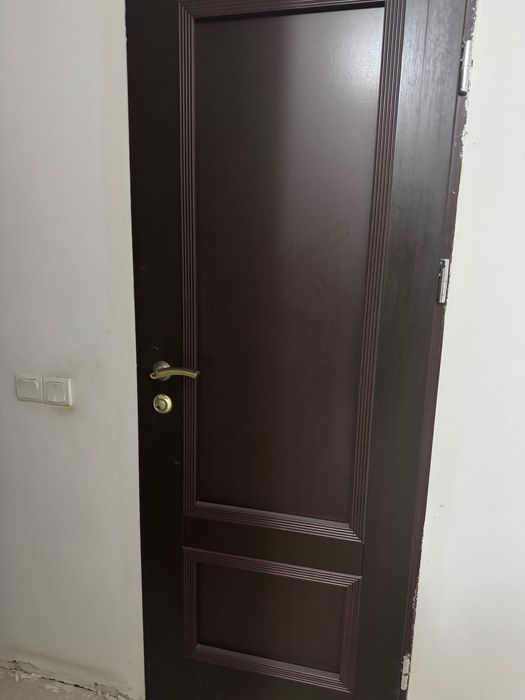 Срочно продаю Двери б/у