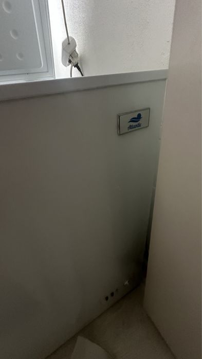 Продам морозильник срочна