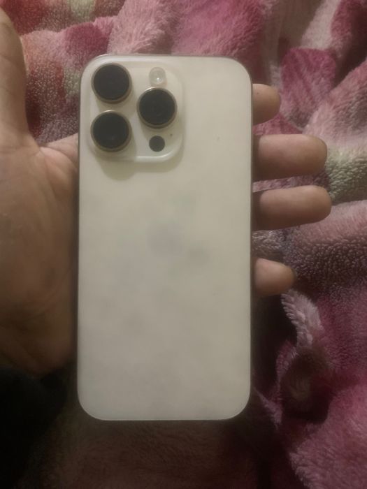 iPhone 16 pro 128 гб