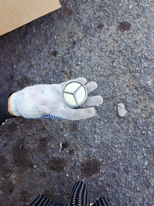 Запчасти на мерседес