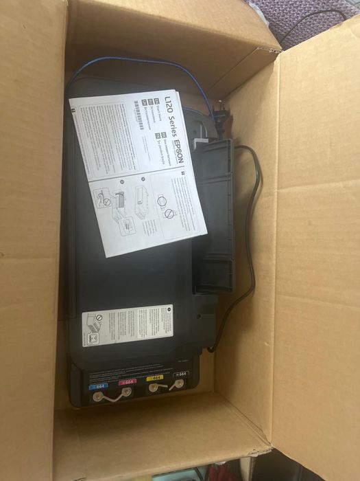 Продаю принтер рабочий