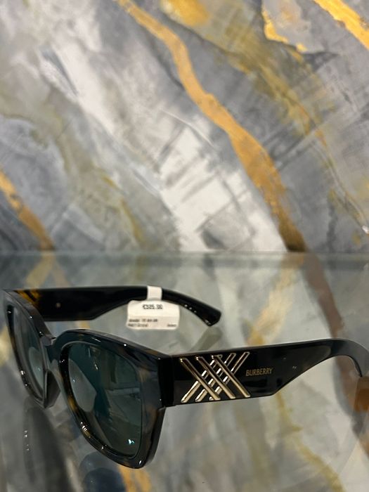 Ochelari de soare Burberry