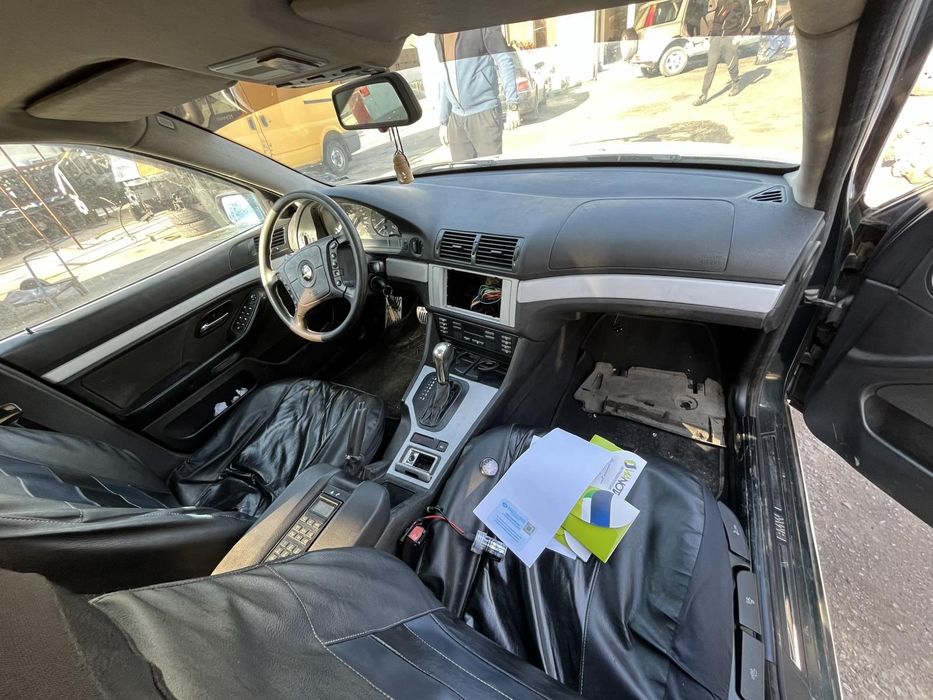 BMW E39 2.5TDS M-pack НА ЧАСТИ!!!
