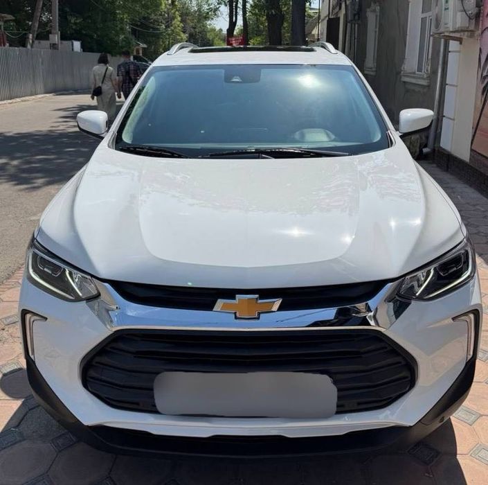 Продаётся Chevrolet Tracker Turbo 2, 2024 года выпуска.