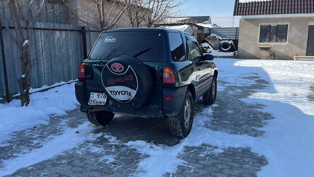 Продам Тойота Раф4